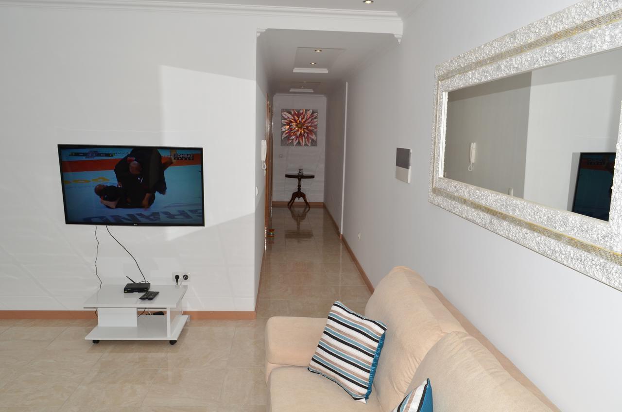 Appartement House Gonçalves à Praia Extérieur photo
